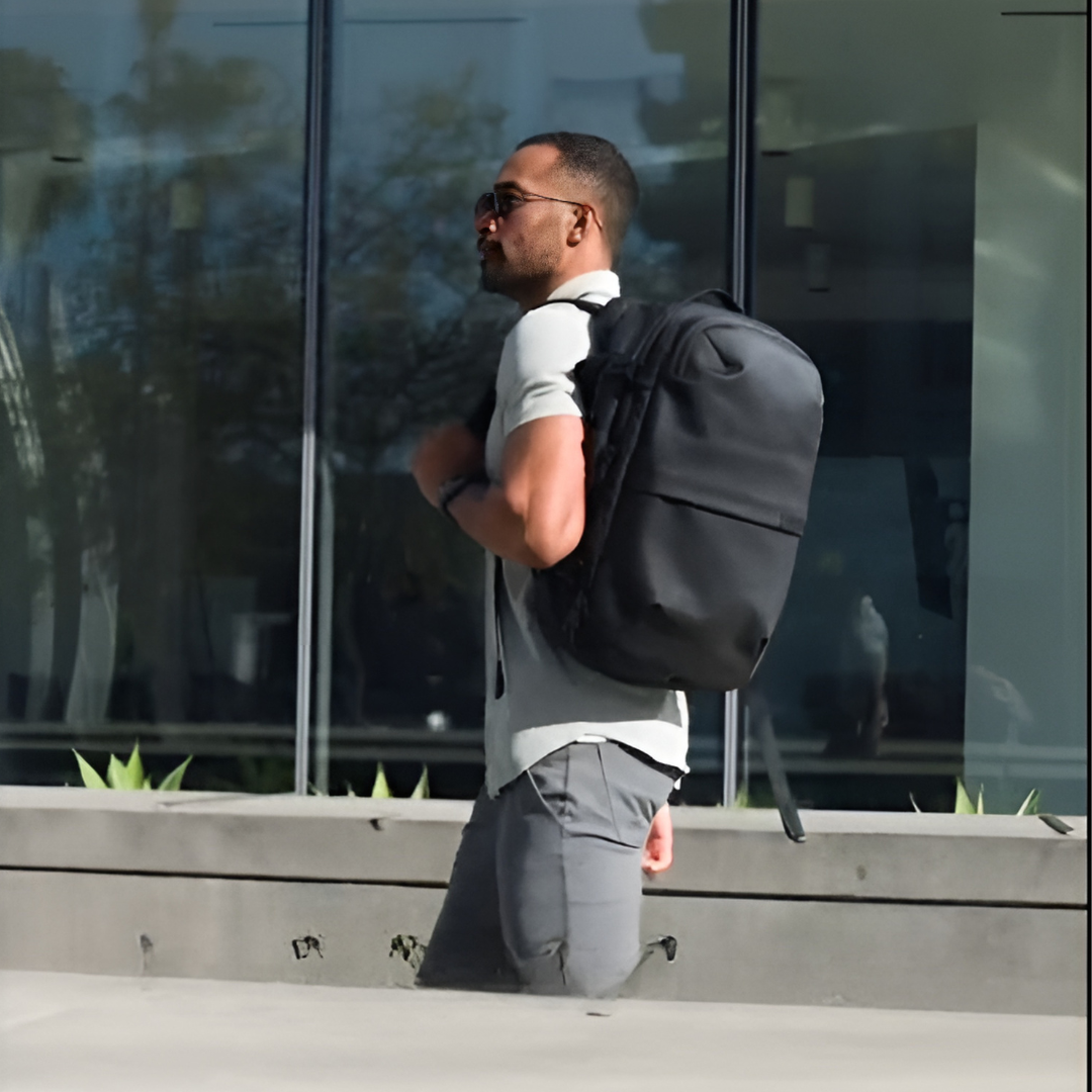 SpacePro Backpack + Air Pump